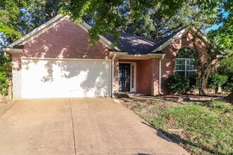 3920 Pecan Trace Cove in Bartlett, TN - Building Photo - Building Photo