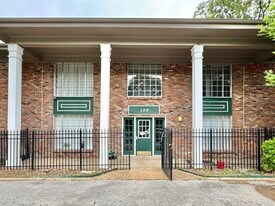 129 Stonewall St in Memphis, TN - Building Photo