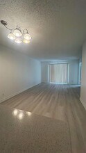 6796 Palmetto Cir S in Boca Raton, FL - Building Photo - Building Photo