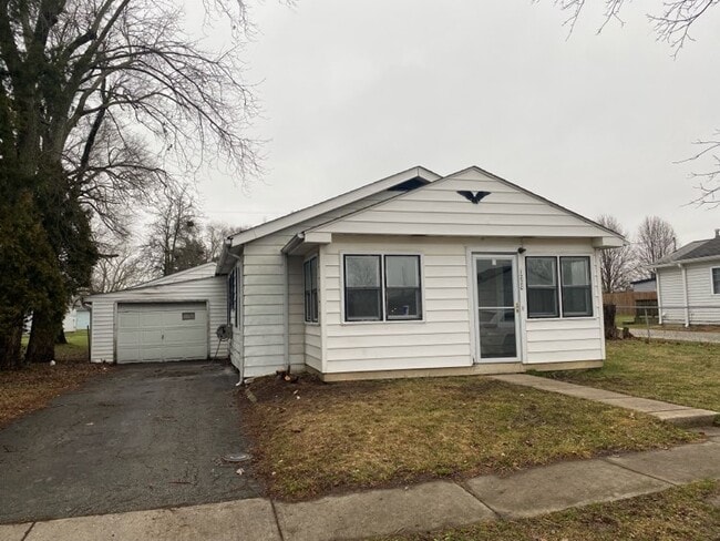 1220 E 2nd St in Greenfield, IN - Building Photo - Building Photo