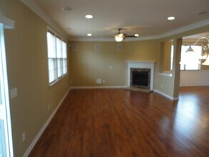 335 Larktree Ln in Fuquay Varina, NC - Building Photo - Building Photo