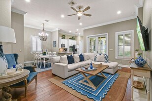 167 Arklow Ave in Jupiter, FL - Building Photo