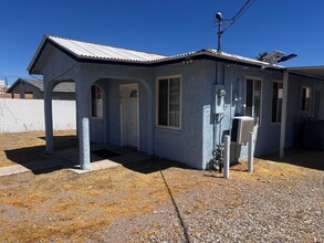 303 N M St in Needles, CA - Building Photo - Building Photo