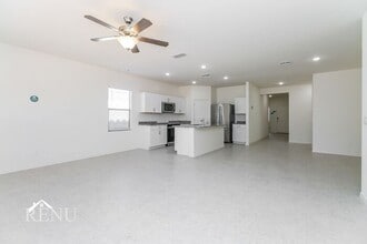 35383 W San Capistrano Ave in Maricopa, AZ - Building Photo - Building Photo