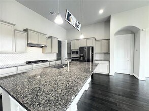 2700 Hudson Ln in Leander, TX - Building Photo - Building Photo