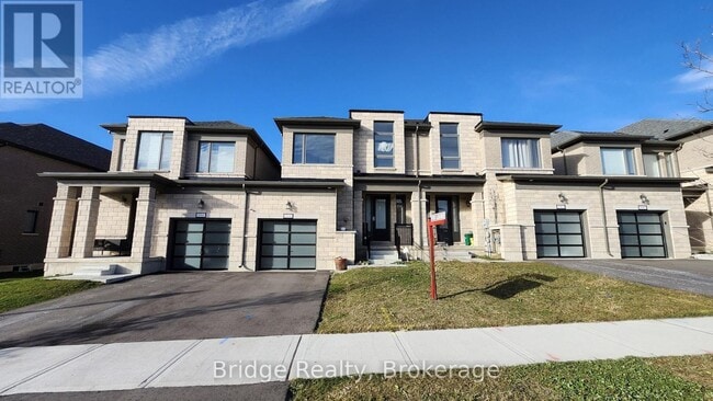 property at 884 Sobeski Ave