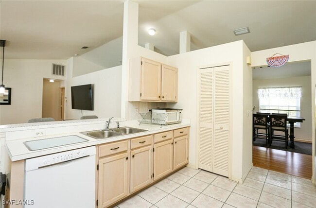 property at 7775 Scarlet Ct