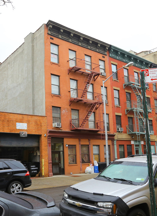 E 111Th St Cluster ( 305 E 111 ) in New York, NY - Building Photo