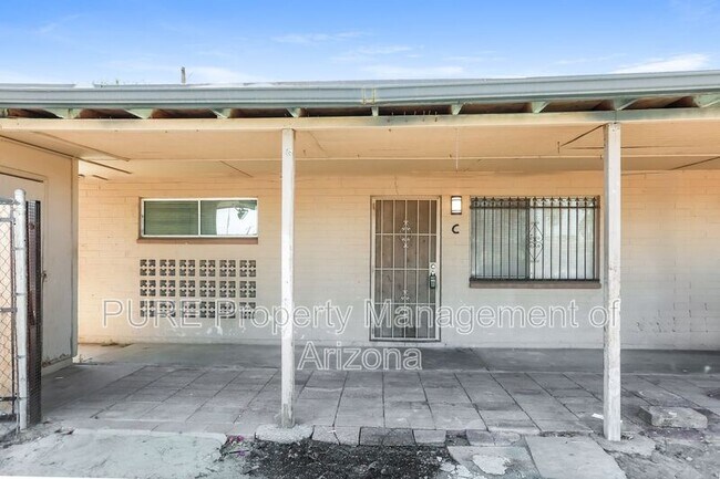 100 W Gary Dr in Chandler, AZ - Building Photo - Building Photo