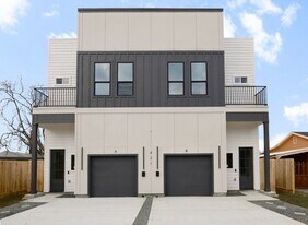 421 E 41st St in Houston, TX - Building Photo