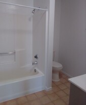 66760 8th St in Desert Hot Springs, CA - Building Photo