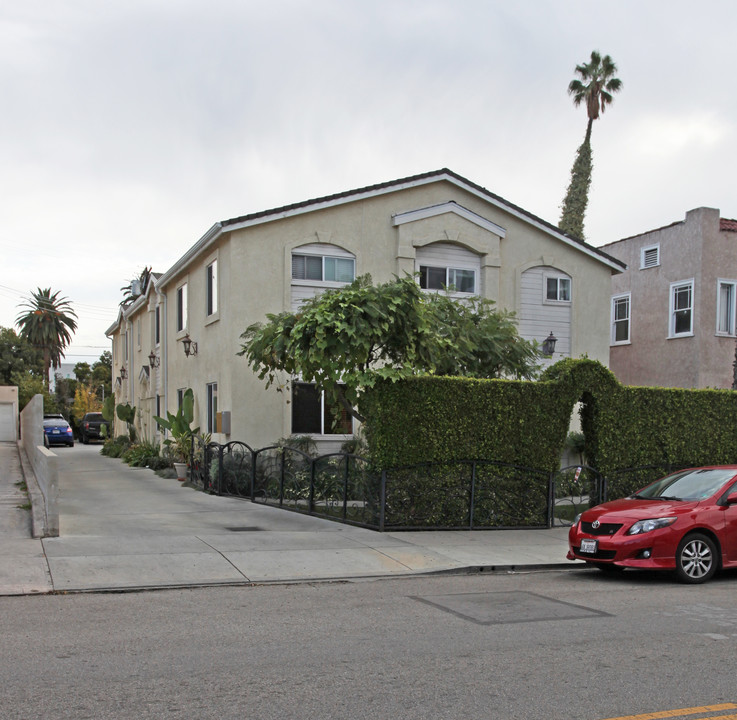 1720 N Wilton Pl in Los Angeles, CA - Foto de edificio