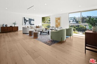1636 Haslam Terrace in Los Angeles, CA - Building Photo - Building Photo
