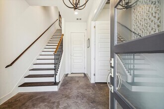 1117 Paige St in Houston, TX - Building Photo - Building Photo