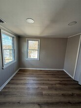 712 Pickwick Dr in Vestal, NY - Building Photo - Building Photo