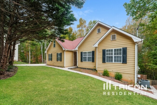property at 2716 King Arthur Ct