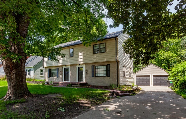 2033 Friley Rd