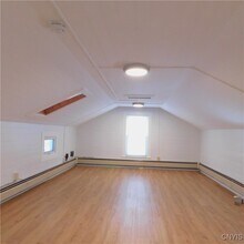 405 Cypress St in Liverpool, NY - Building Photo - Building Photo