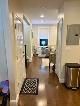 7 Ward Ct, Unit 3F in Boston, MA - Building Photo - Building Photo