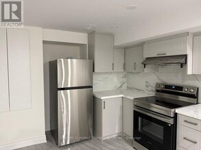 56 Florette Pl in Brampton, ON - Building Photo - Building Photo