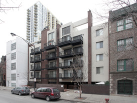 1220 N LaSalle Apartments