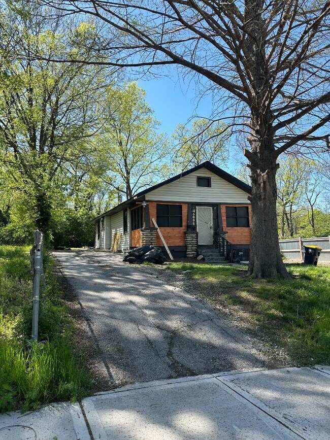 5036 Wabash Ave in Kansas City, MO - Building Photo - Building Photo
