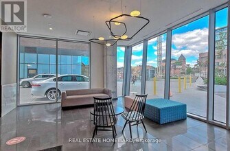 15 Baseball Pl in Toronto, ON - Building Photo - Building Photo