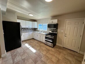 3017 Northgate Ave-Unit -3017 in Youngstown, OH - Building Photo - Building Photo