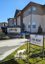 1440 N Ethridge Ln in Boise, ID - Foto de edificio - Building Photo