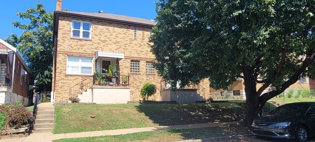 3443 Lawn Ave, Unit 3443 in St. Louis, MO - Building Photo - Building Photo