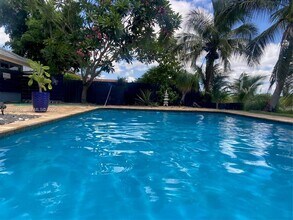 960 Bayberry Point Dr in Plantation, FL - Building Photo - Building Photo