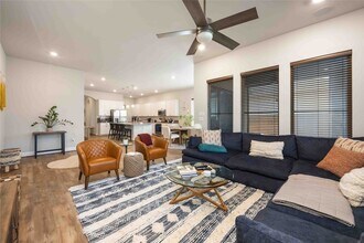 5622 Vintage Oaks Ln in Manvel, TX - Building Photo - Building Photo