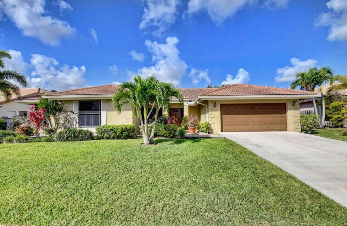 11600 Island Lakes Ln in Boca Raton, FL - Building Photo