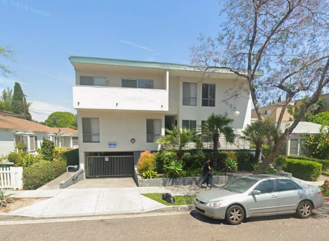 1130 N Fuller Ave, Unit 5 in West Hollywood, CA - Building Photo - Building Photo