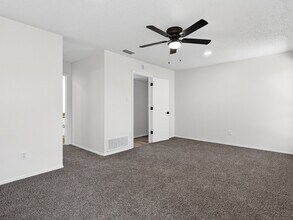 3808 Glover Dr in Plano, TX - Building Photo - Building Photo