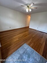 230 N Main St in Taylor, PA - Building Photo - Building Photo