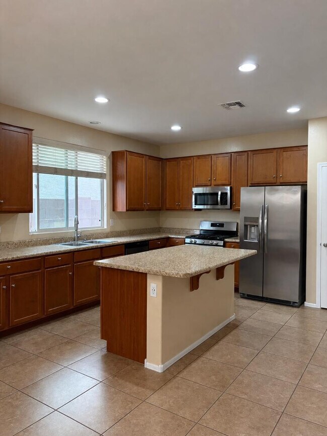 4723 W Gelding Dr in Glendale, AZ - Building Photo - Building Photo