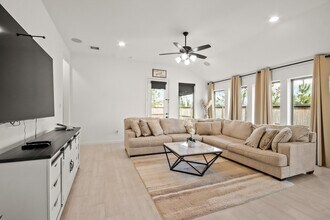 906 Sendero Trail in Conroe, TX - Building Photo - Building Photo