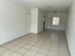 439 NW 84th St in Miami, FL - Building Photo - Building Photo