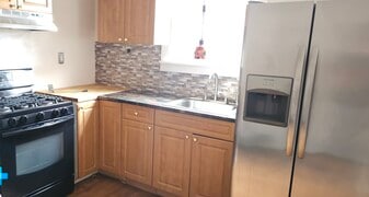 1719 Central St in Detroit, MI - Building Photo