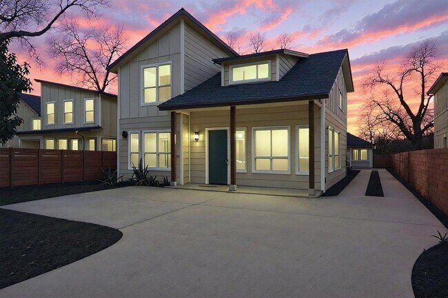 1126 Linden St in Austin, TX - Building Photo - Building Photo