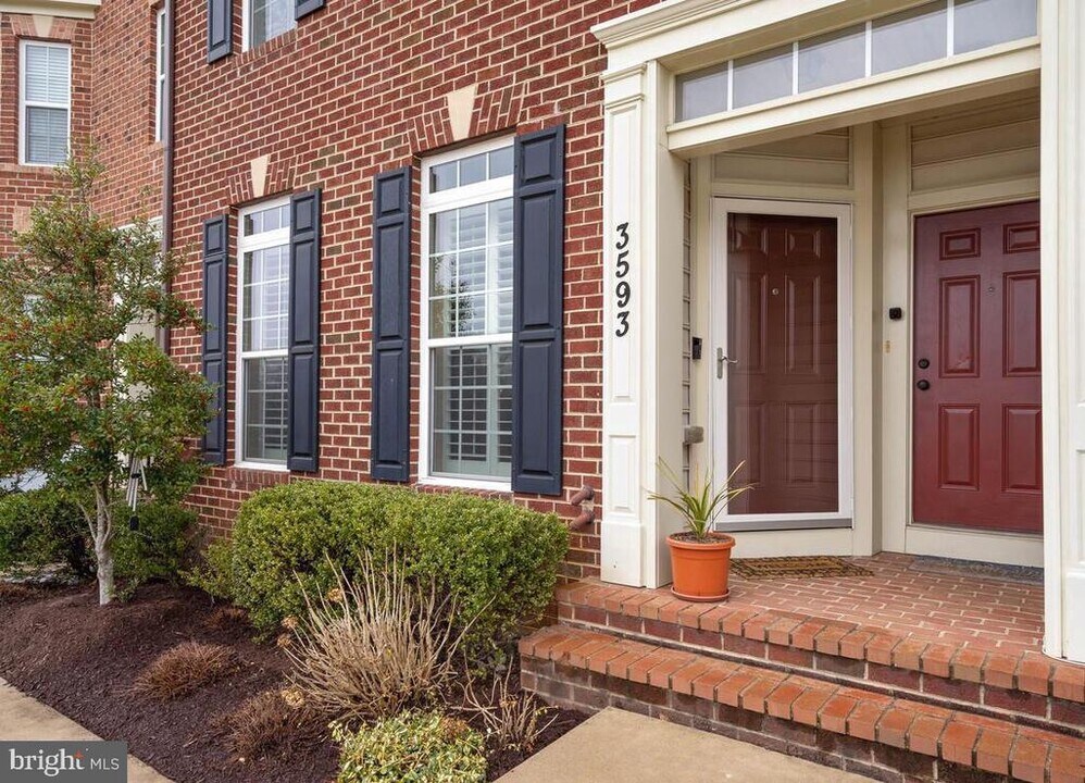 3593 Holborn Pl in Frederick, MD - Building Photo