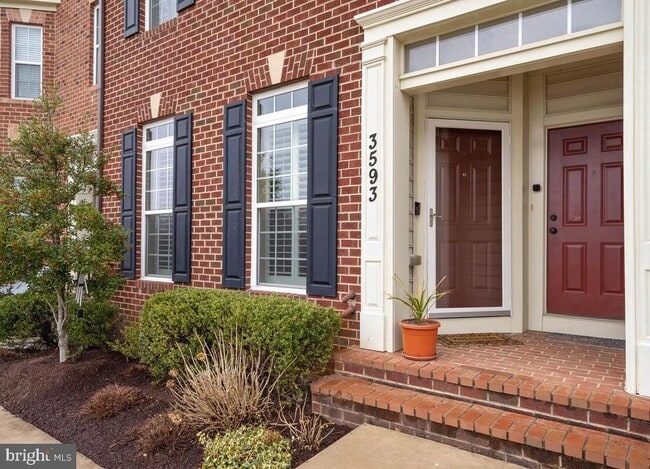 property at 3593 Holborn Pl