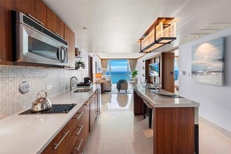 6801 Collins Ave in Miami Beach, FL - Building Photo - Building Photo