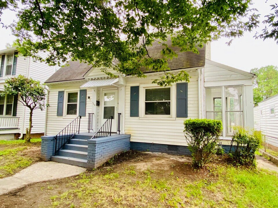 703 N 32nd St in Richmond, VA - Building Photo
