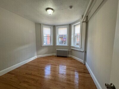 9 Woodstock Ave, Unit 5 in Boston, MA - Foto de edificio