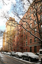 141 W 16th St in New York, NY - Foto de edificio - Building Photo