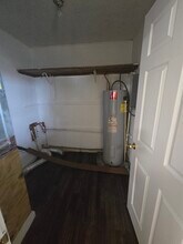 619 Morrell St in Baytown, TX - Foto de edificio - Building Photo