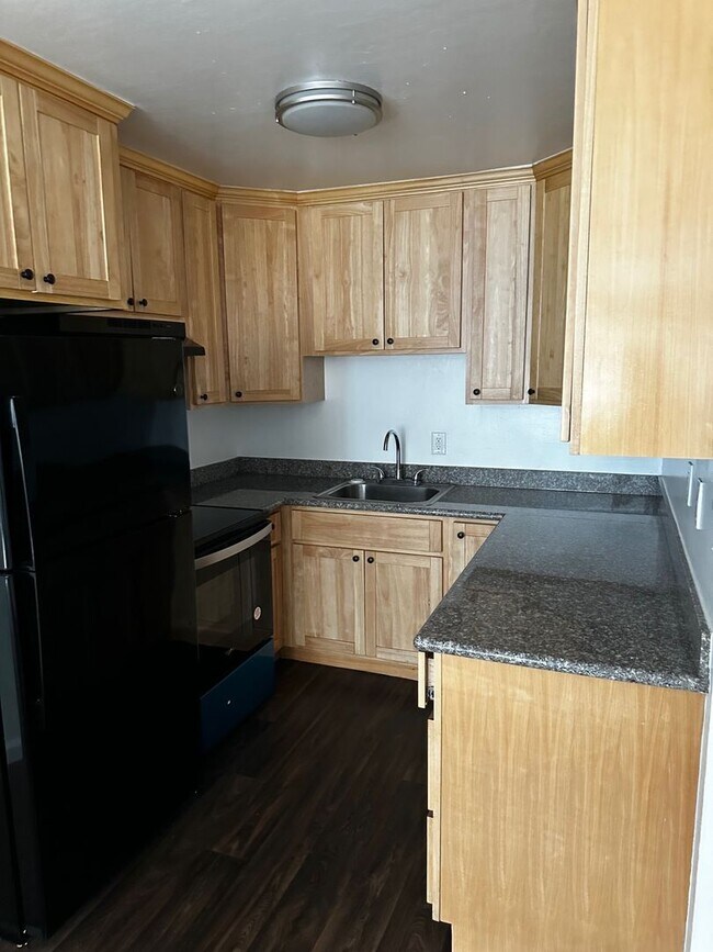 6674 3rd St in San Francisco, CA - Building Photo - Building Photo