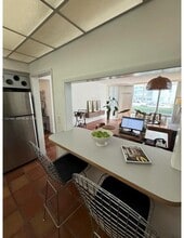 1408 Brickell Bay Dr, Unit 105 in Miami, FL - Foto de edificio - Building Photo